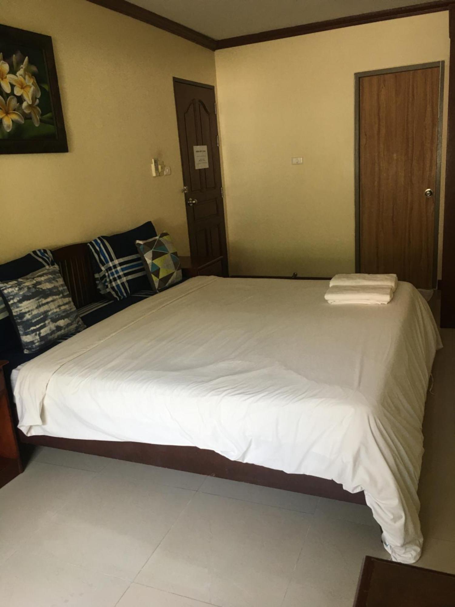 Pranang Flora House Homestay Ao Nang Exterior foto