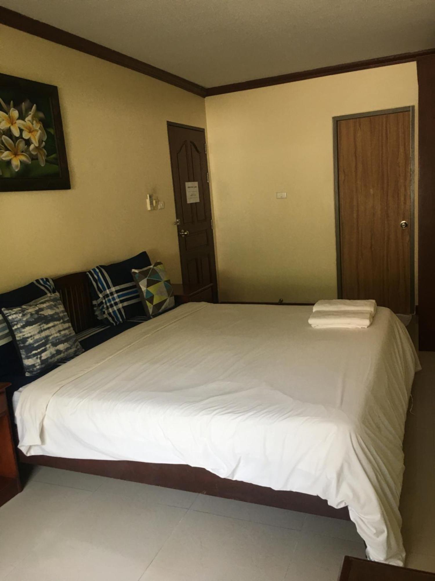 Pranang Flora House Homestay Ao Nang Exterior foto